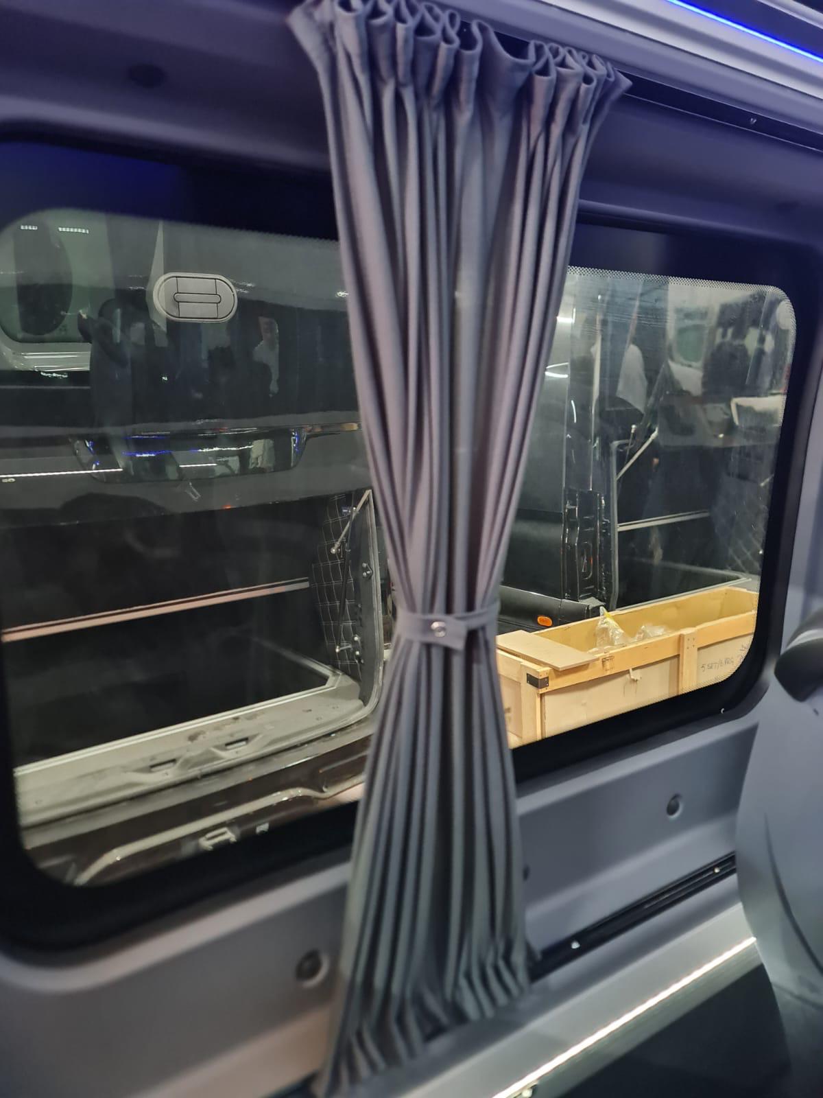 Sonnenschutz Vorhänge Set für Mercedes Vito W639 2003-2014 L3 Schwarz Gardinen